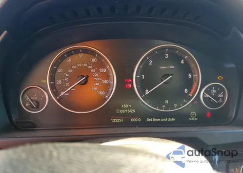 2015 BMW X5 xDrive35D z USA, uszkodzony, nr VIN 5UXKS4C53F0N05619